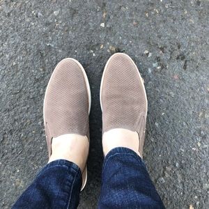 Light brown leather Ugg flats